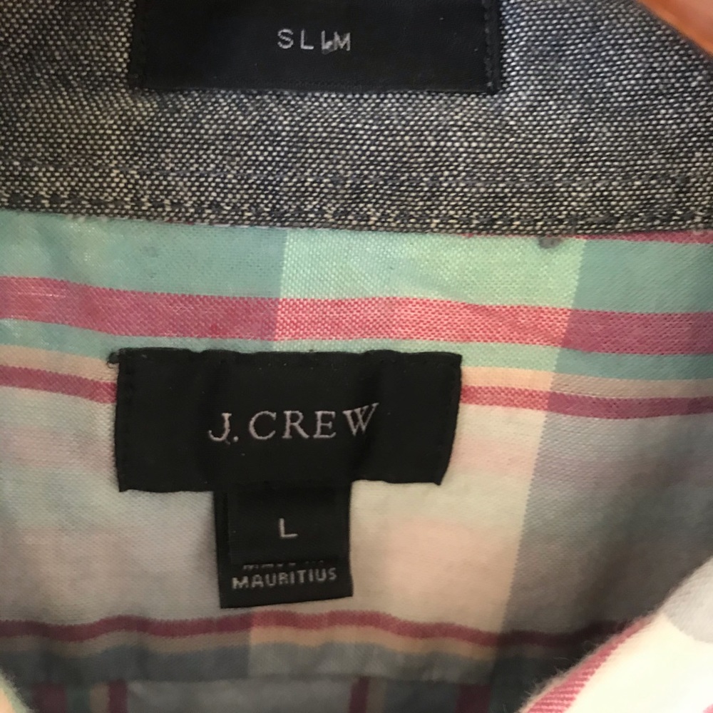 Button down shirt.JCrew. Large. - Picture 4 of 5